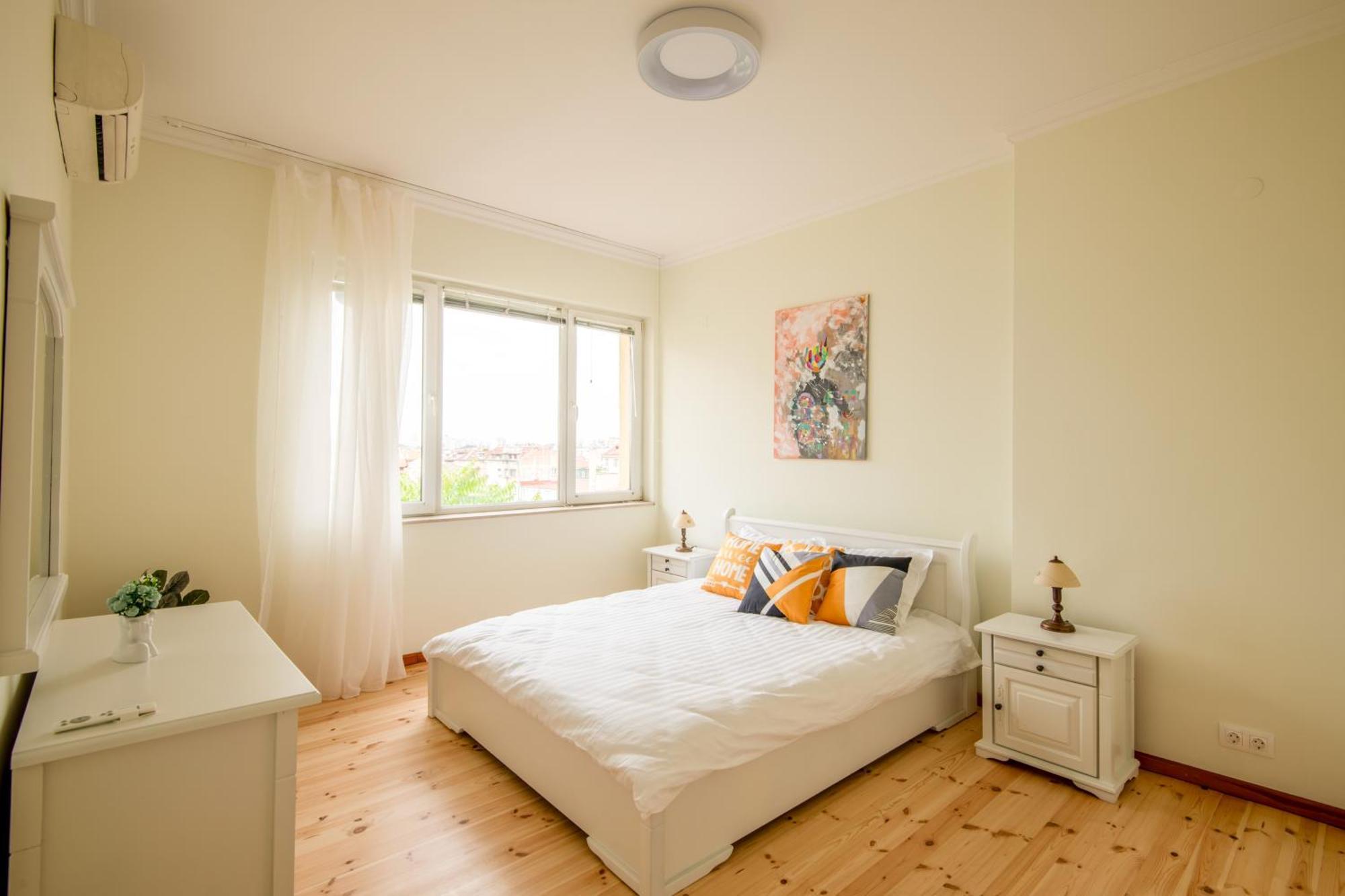 A Luxurious 2 Bedroom Apartment In Center Sofia Exterior photo