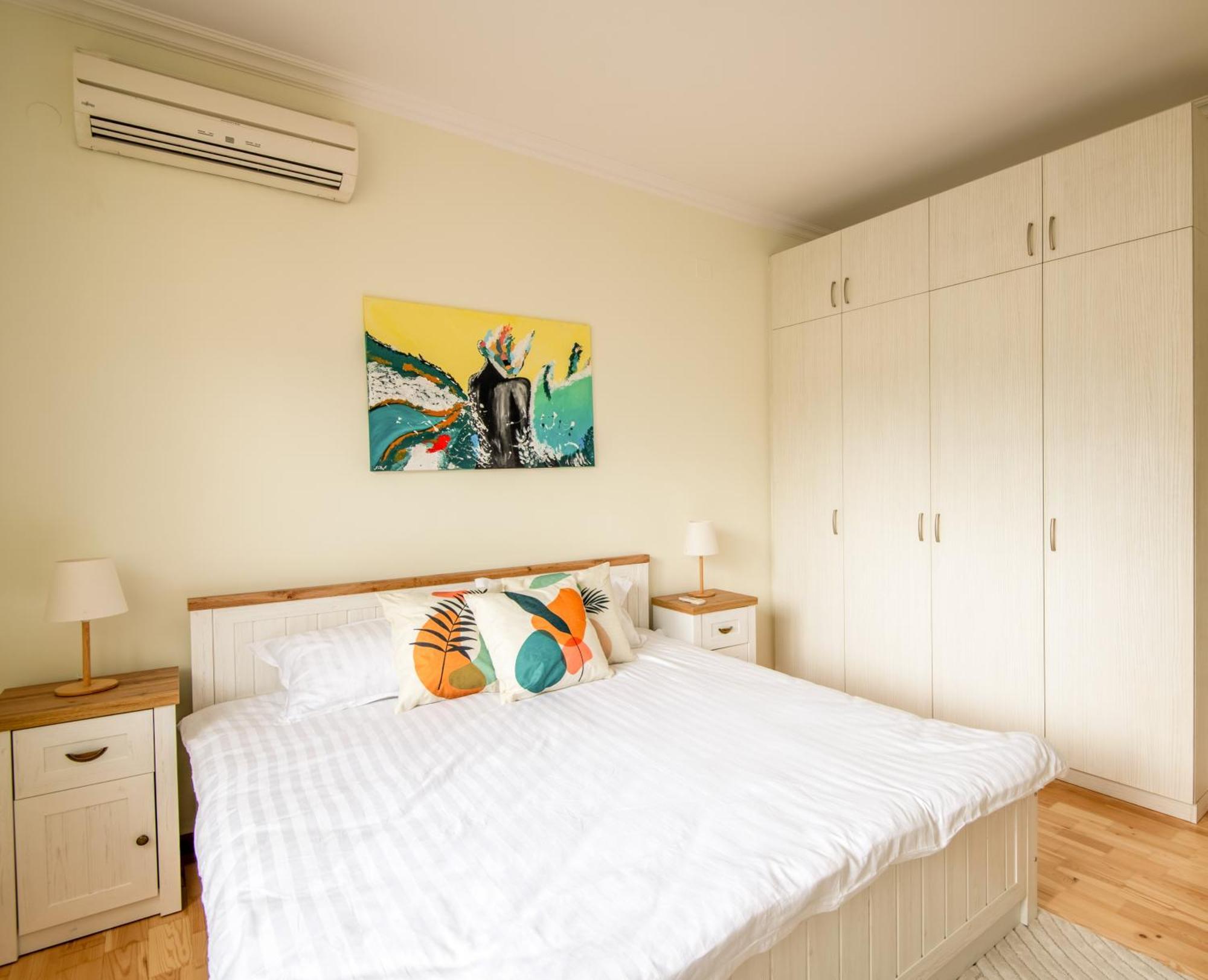 A Luxurious 2 Bedroom Apartment In Center Sofia Exterior photo